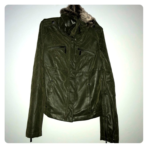 Jacket - Picture 1 of 4